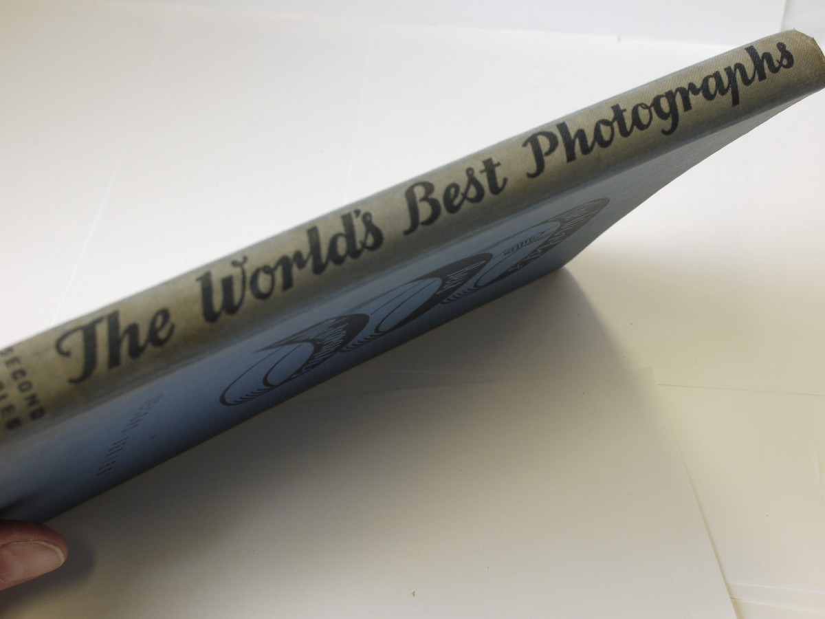 mwclassiccameras-20230505-168 The World's Best Photographs - Second Series. Hardbound. 192 pages in English