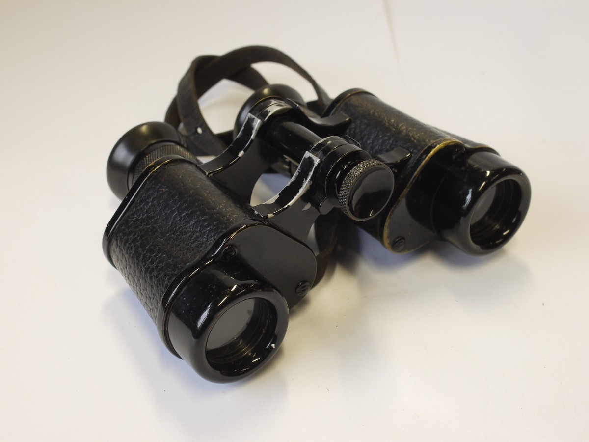 mwclassiccameras-20230512-120 E Leitz Wetzlar 6 x L16 Prismatic Military Binoculars 120=6.8 degrees, with strap. UNCOMMON