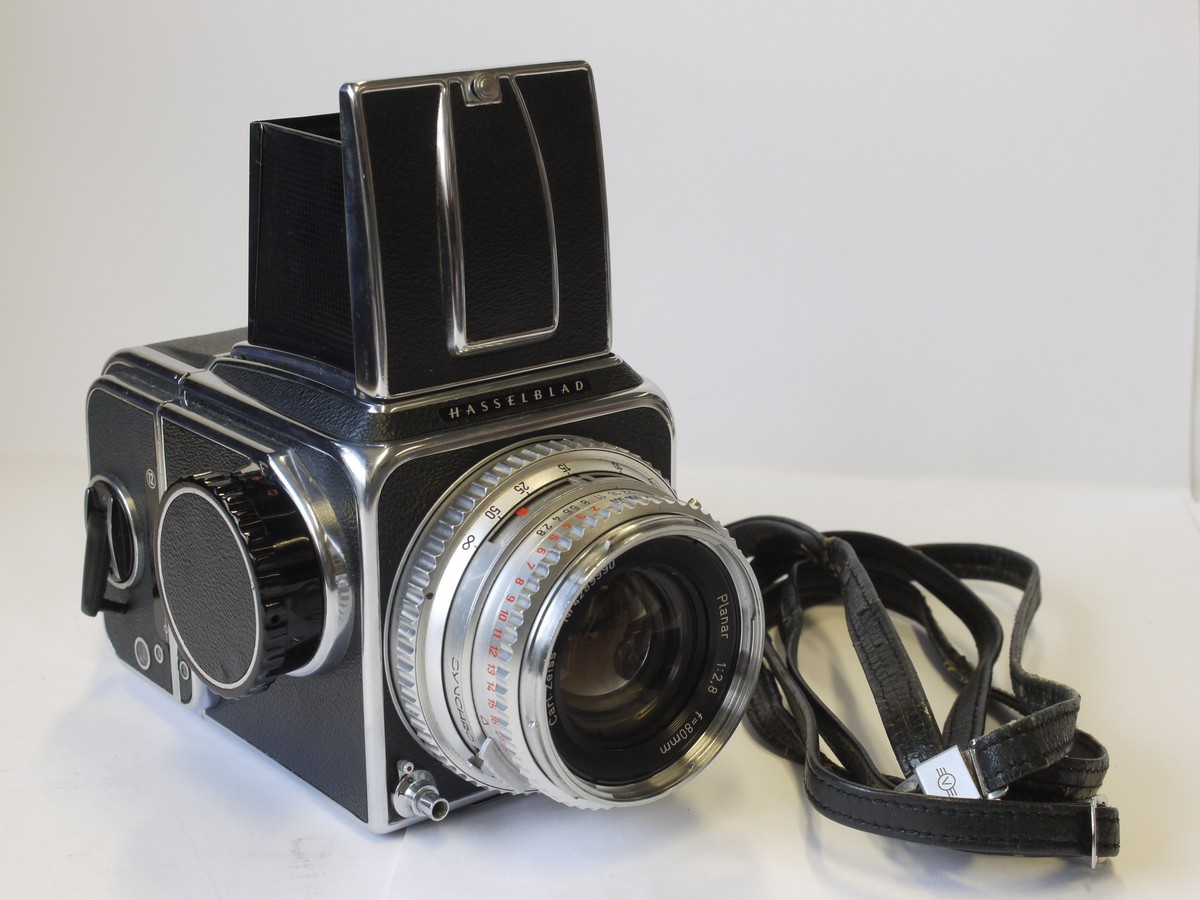 mwclassiccameras-20230526-362 Hasselblad 500C with Waist-level finder, A12 film magazine back & 80mm f2.8 Planar chrome lens + Hasselblad thin leather neck strap