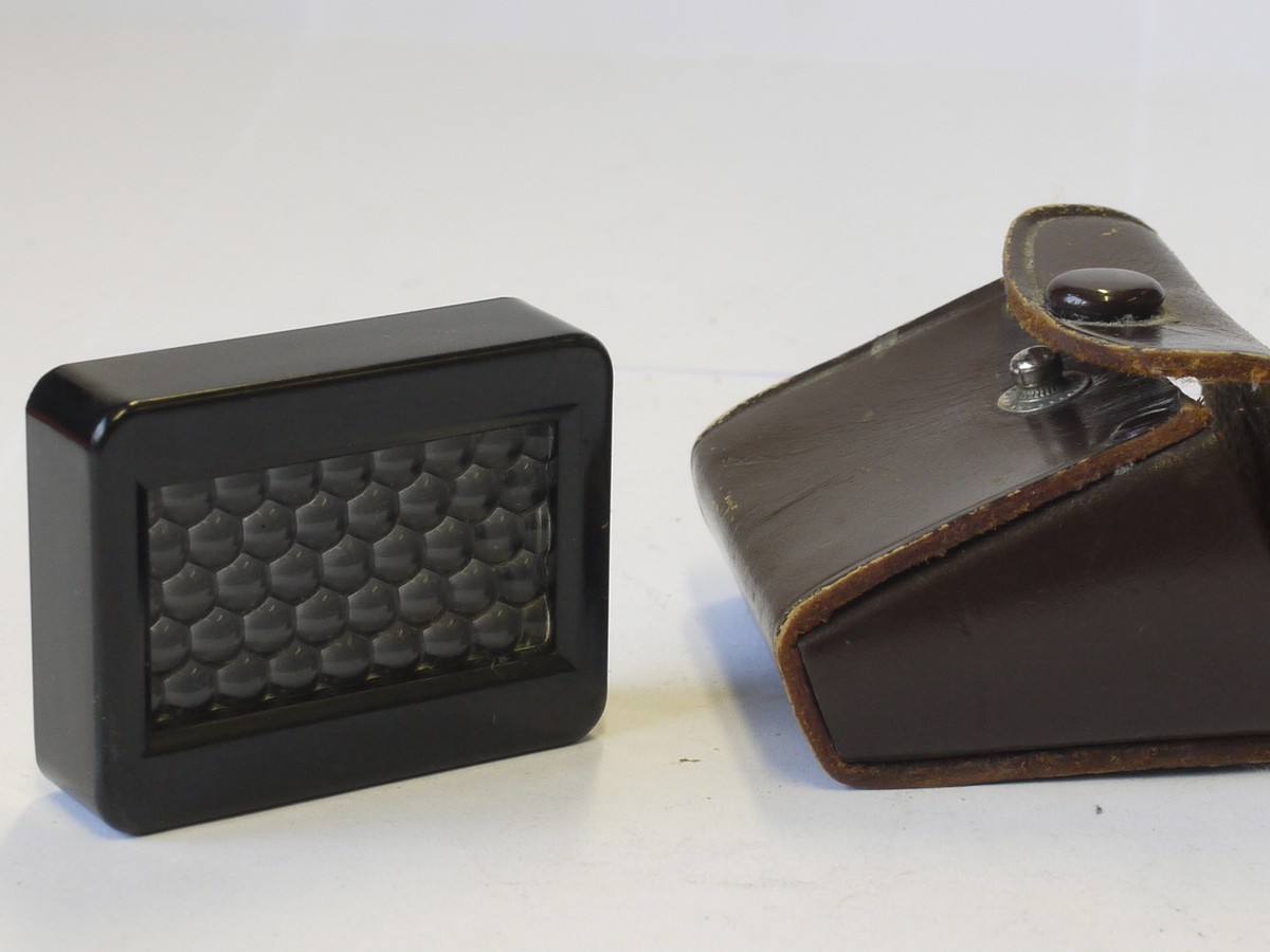 mwclassiccameras-20230602-407 Royal Camera Co Royal Meter Amplifier for the Royal 35mm camera + makers leather case. UNCOMMON