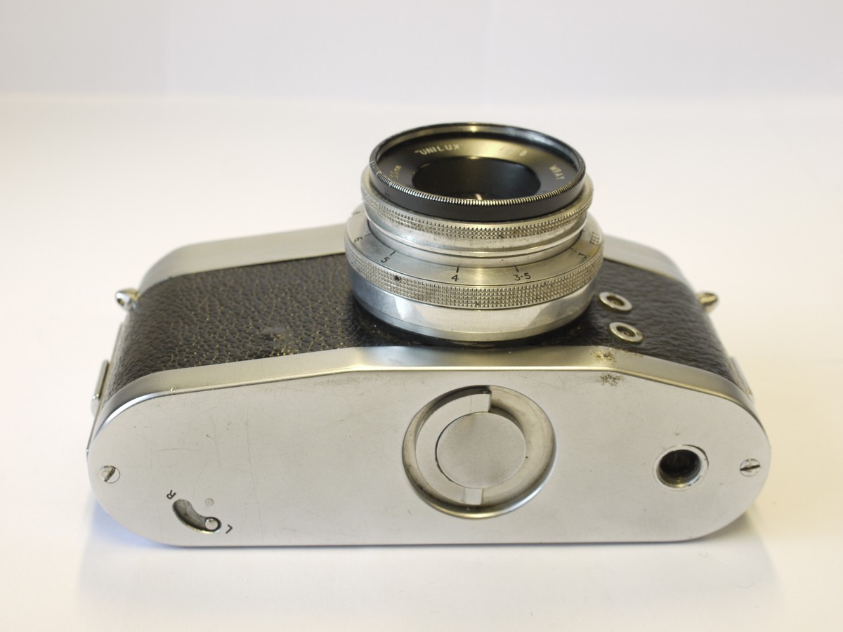 mwclassiccameras-20230609-36 Wrayflex Ia SLR (No.3021) + 50mm f2.8 Unilux screw mount interchangeable lens