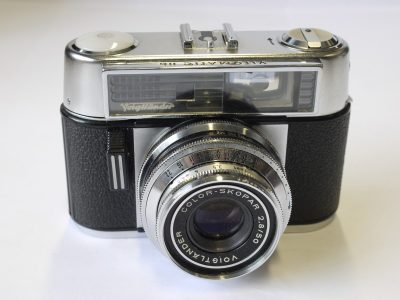 Voigtlander Vitomatic IIb selenium metered 35mm coupled rangefinder camera with 50mm f2.8 Color-Skopar & ER case