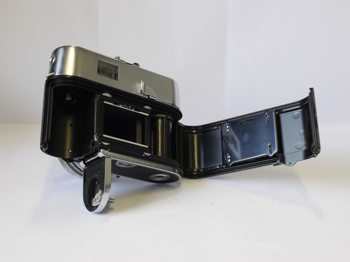 mwclassiccameras-20230616-235 Voigtlander Vitomatic IIb selenium metered 35mm coupled rangefinder camera with 50mm f2.8 Color-Skopar & ER case