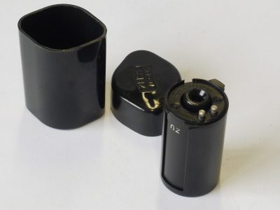 Zeiss Ikon Contarex reloadable cassette + keeper case