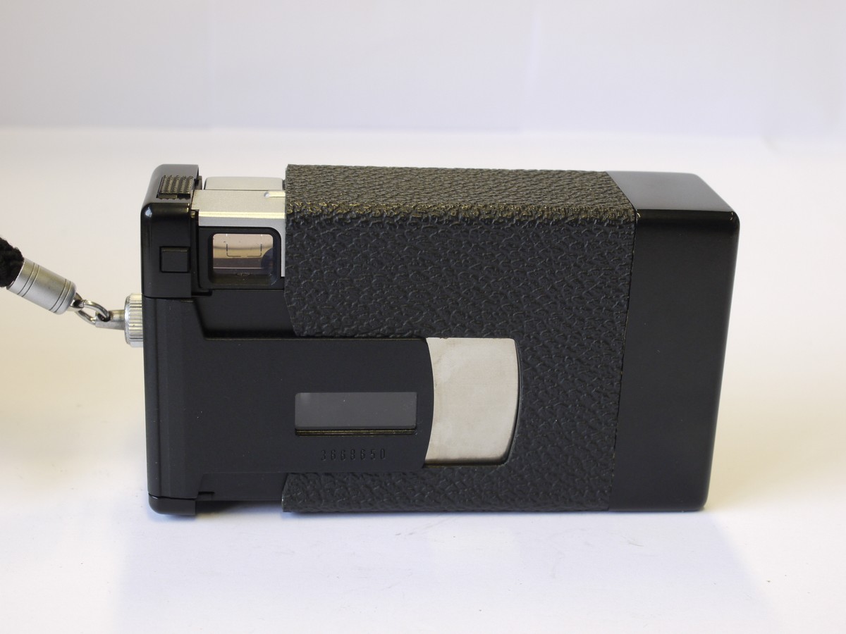 mwclassiccameras-20230707-42 Rollei A26 Compact 126 film camera with 40mm f3.5 Sonnar lens + wrist strap & pouch case