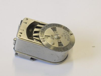 Leitz Metraphot Accessory shoe mounting selenium cell meter. NON-WORKING
