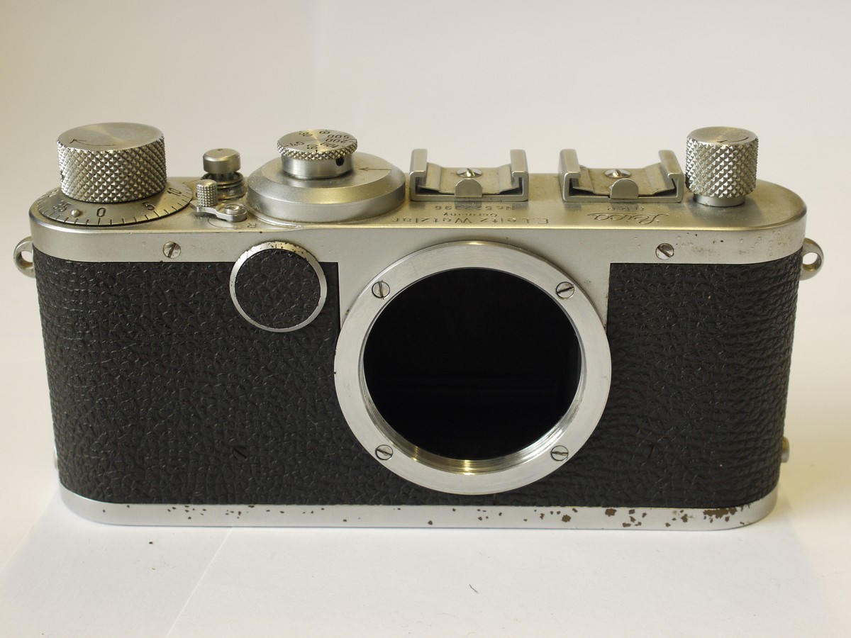mwclassiccameras-20230818-17 Leica Ic chrome body (No.522396)