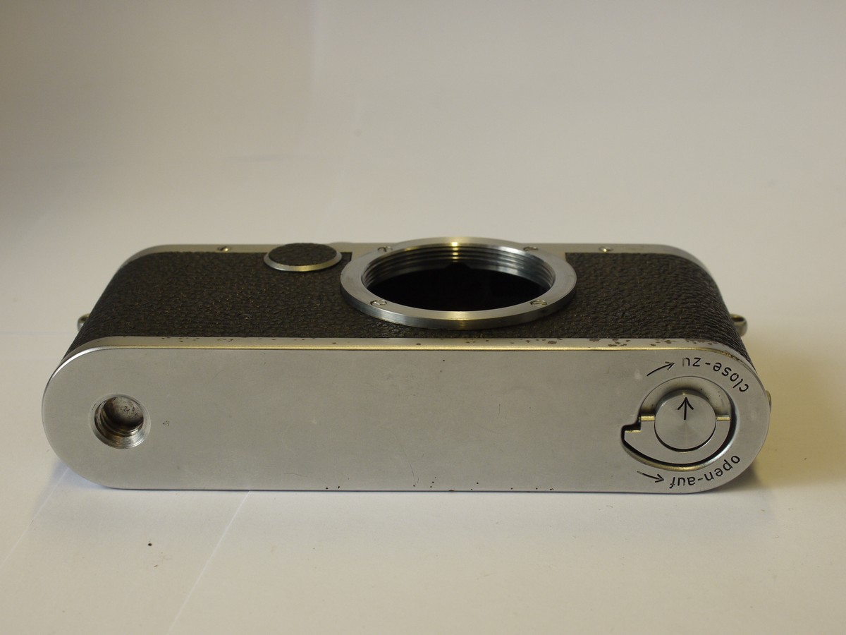 mwclassiccameras-20230818-20 Leica Ic chrome body (No.522396)