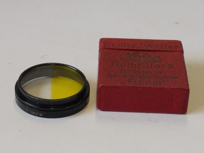 Leitz A36 Half Yellow, half clear filter, black rim, with fixing screw + Leitz Red Box