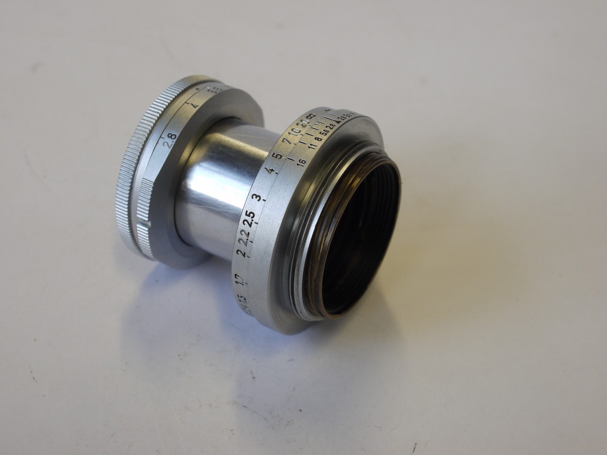 mwclassiccameras-20230825-310 Leitz 5cm f2.8 Elmar-L39 coated chrome collapsible lens (No.1551423)