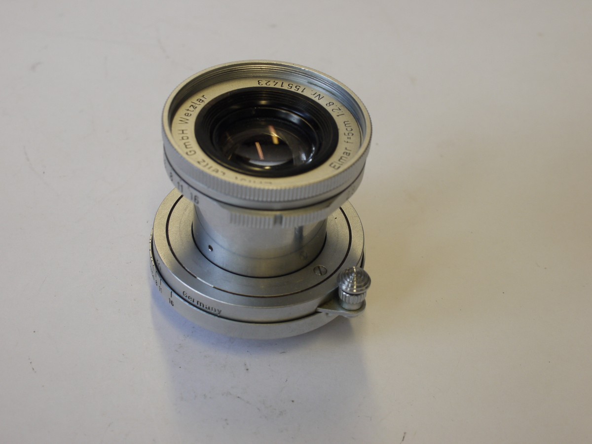 mwclassiccameras-20230825-311 Leitz 5cm f2.8 Elmar-L39 coated chrome collapsible lens (No.1551423)
