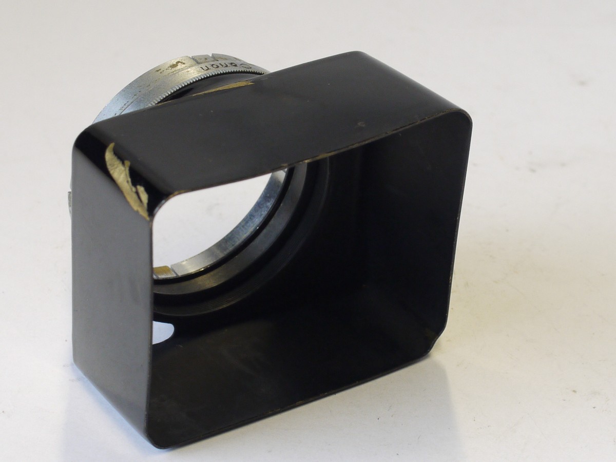 mwclassiccameras-20230901-239 Canon Series VI lens hood for Canon 50mm f1.9 & 35mm f3.5 Rangefinder lenses, with Series VI to 42mm filter adapter