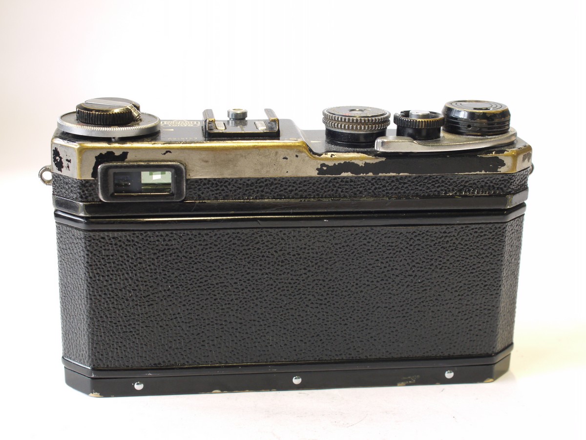 mwclassiccameras-20230908-250 Nikon SP Black repainted body (No.6212129) + 5cm f1.4 Nikkor-SC All black lens.