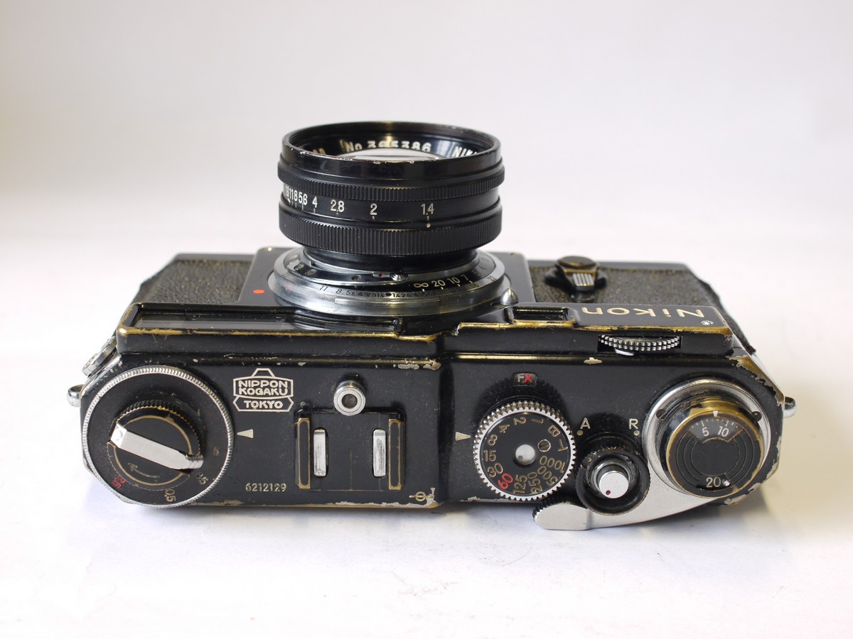 mwclassiccameras-20230908-251 Nikon SP Black repainted body (No.6212129) + 5cm f1.4 Nikkor-SC All black lens.