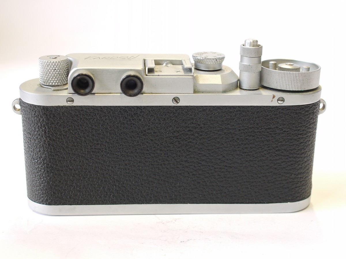 mwclassiccameras-20230908-262 Kardon USA Leica Copy (Civilan Version) + Kodak 47mm f2 Ektar coated L39 Rangefindfer coupled lens. UNCOMMON