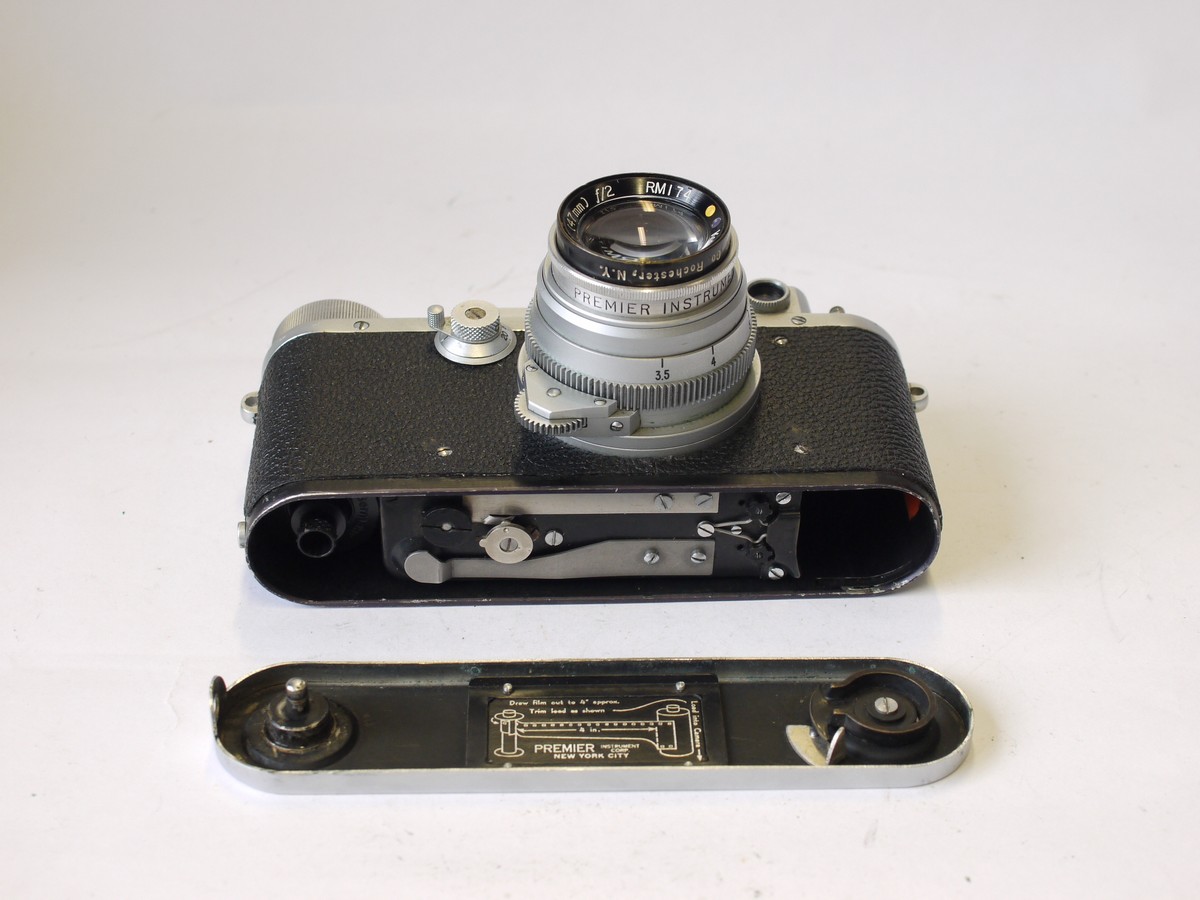 mwclassiccameras-20230908-266 Kardon USA Leica Copy (Civilan Version) + Kodak 47mm f2 Ektar coated L39 Rangefindfer coupled lens. UNCOMMON