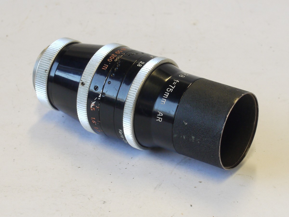 mwclassiccameras-20230915-162 Kern 75mm f2.5 Yvar AR 16mm cine C mount lens + makers lens hood & caps