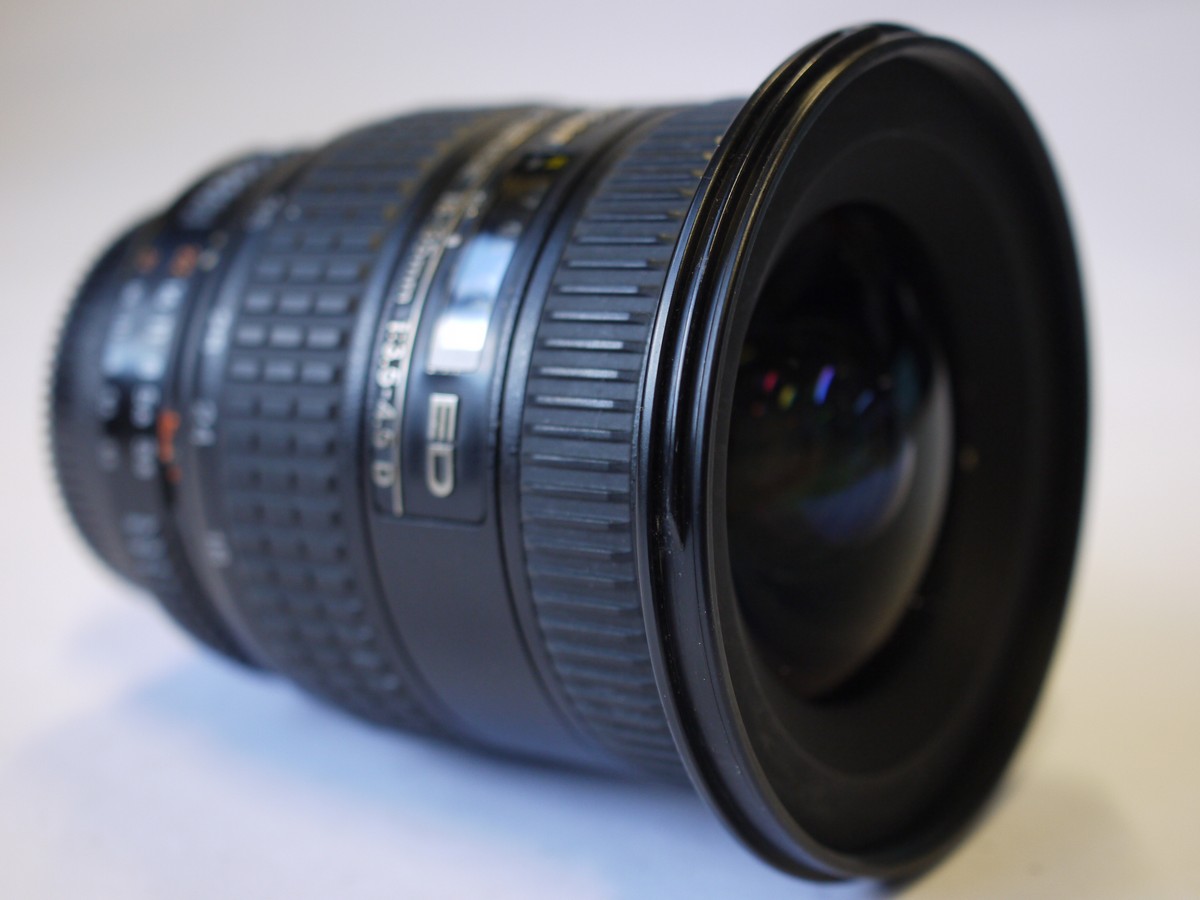 mwclassiccameras-20230929-203 Nikon 18-35mm f3.5-4.5 D AF Nikkor ED IF Aspherical lens + Bayonet lens hood & rear cap