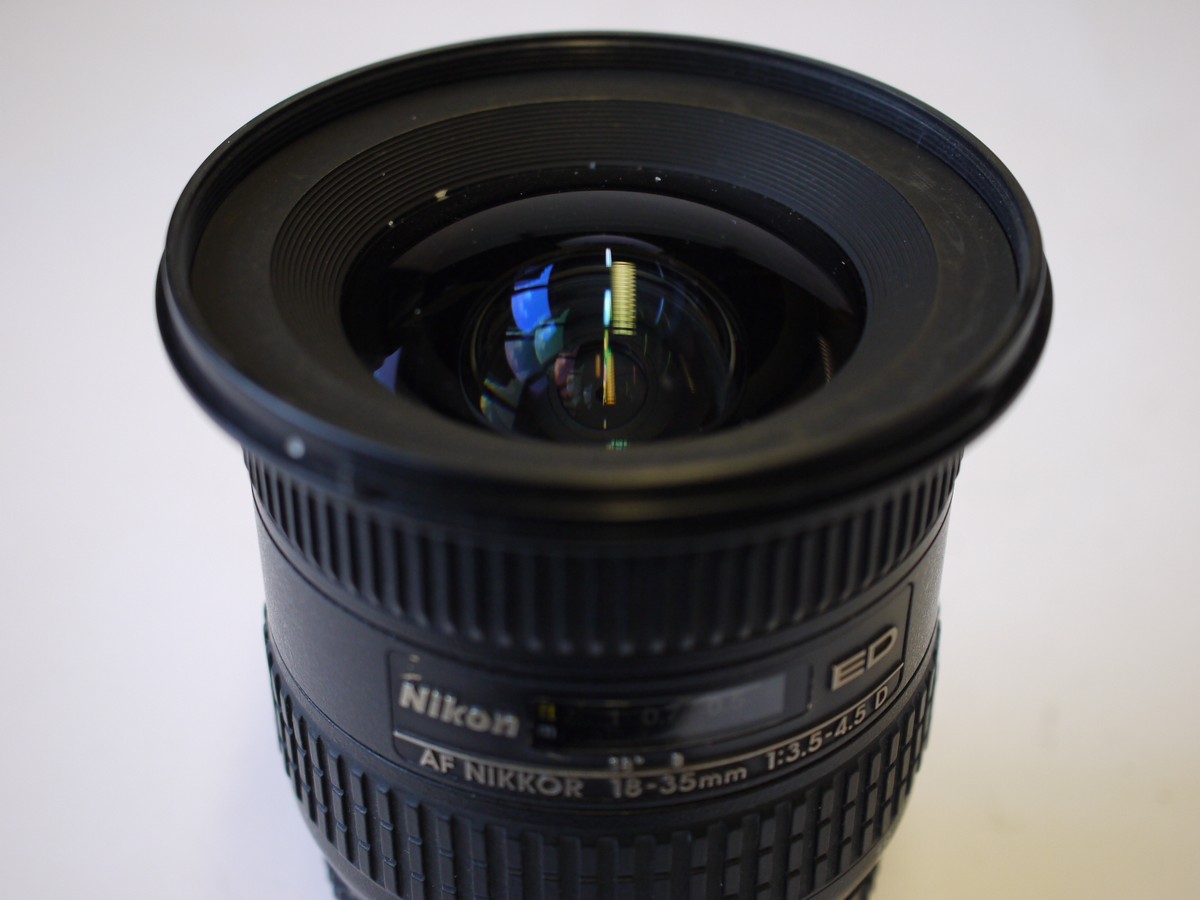 mwclassiccameras-20230929-205 Nikon 18-35mm f3.5-4.5 D AF Nikkor ED IF Aspherical lens + Bayonet lens hood & rear cap