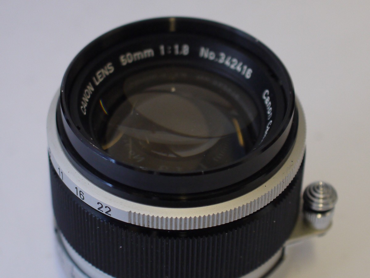 mwclassiccameras-20230929-222 Canon 50mm f1.8 black & chrome Leica L39 RF screw mount lens + rear cap