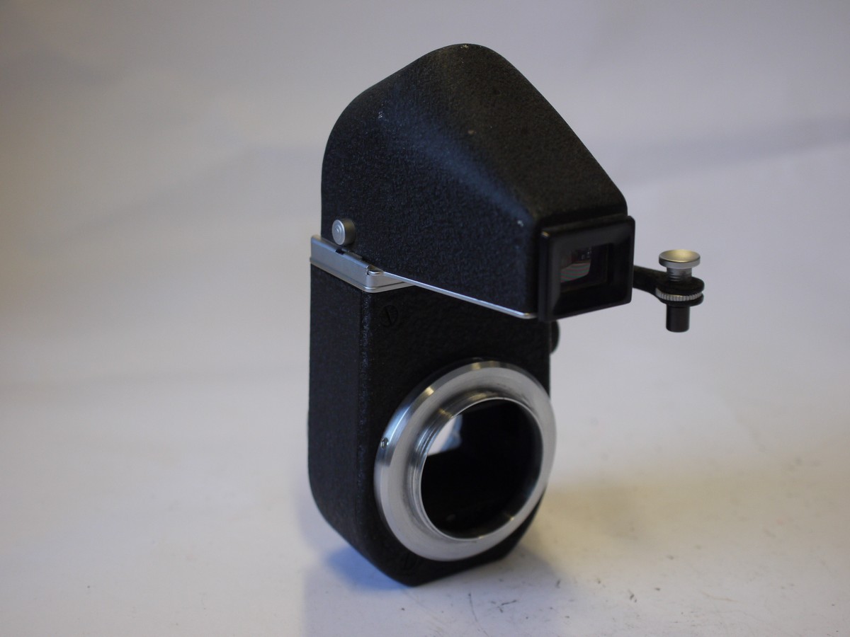 mwclassiccameras-20230929-241 Leitz Visoflex 2 housing with M bayonet front lens & L39 screw rear camera mounts + right-angle eye-level finder