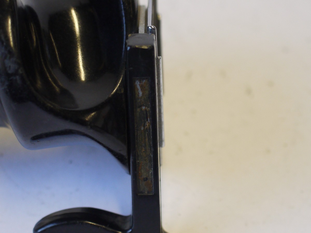 mwclassiccameras-20230929-316 Hasselblad Pistol Grip, shutter coupled with finder trigger