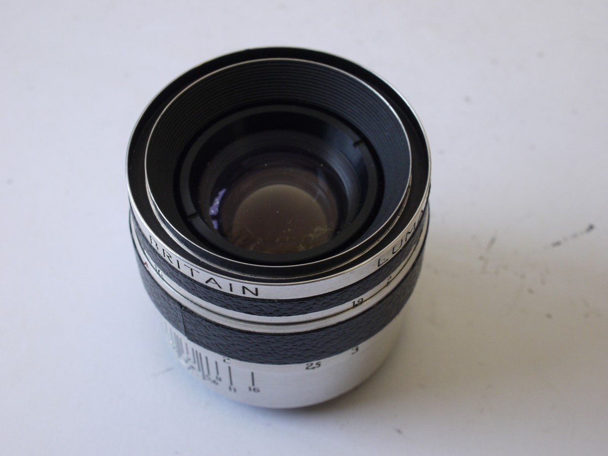 mwclassiccameras-20231013-141 Corfield Britain 45mm f1.9 Lumax lens in Leica L39 screw mount (uncoupled) + caps