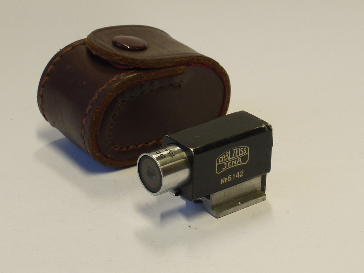 mwclassiccameras-20231027-496 Carl Zeiss Jena square shaped tubular multi-finder, accessory shoe mounting, reversible optical tube, for 50/135mm & 85/180mm (436/1) + leather case. UNCOMMON