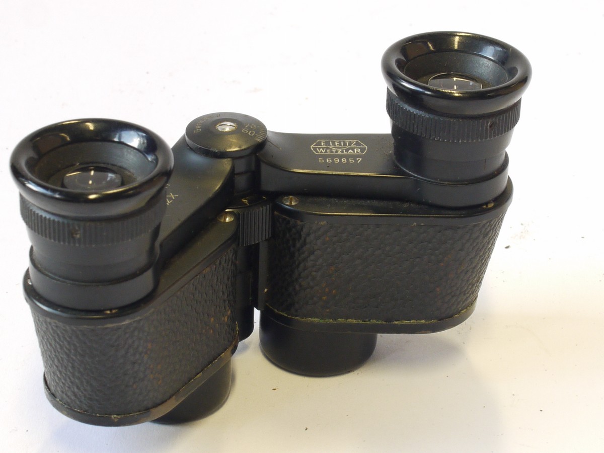 mwclassiccameras-20231027-81 Leitz Wetzlar 3.2X Oberon Compact Ladies Opera Glasses/small binoculars, complete with Carryng case with built-in mirror. UNCOMMON