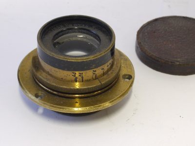 Krauss Paris 136mm f8 Zeiss Protar brass lenswith Iris Diaphragm, flange & red leather front cap