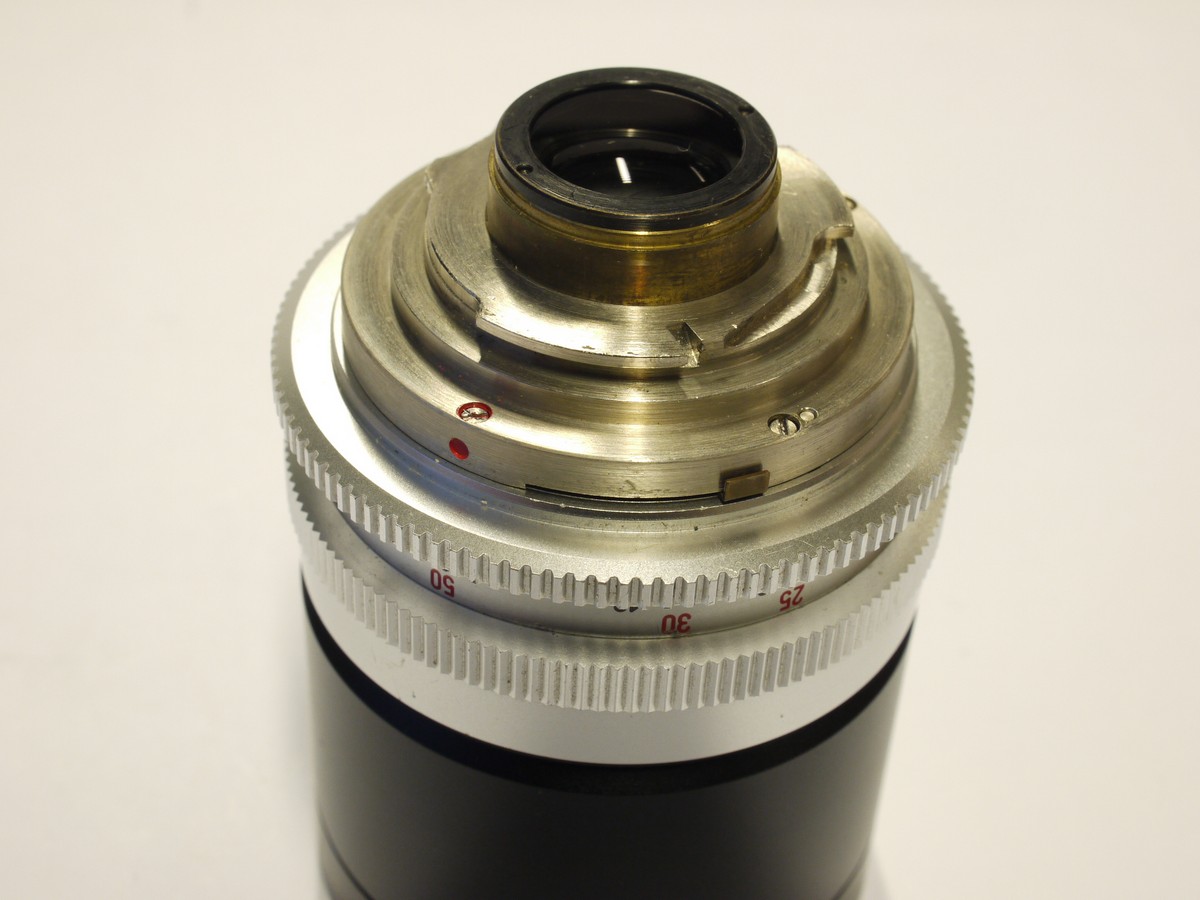 mwclassiccameras-20231103-507 Schneider 135mm f4 Tele-Xenar lens for Retina Reflex 3/4/S, short thin type, chrome & black + black lens hood & keeper case