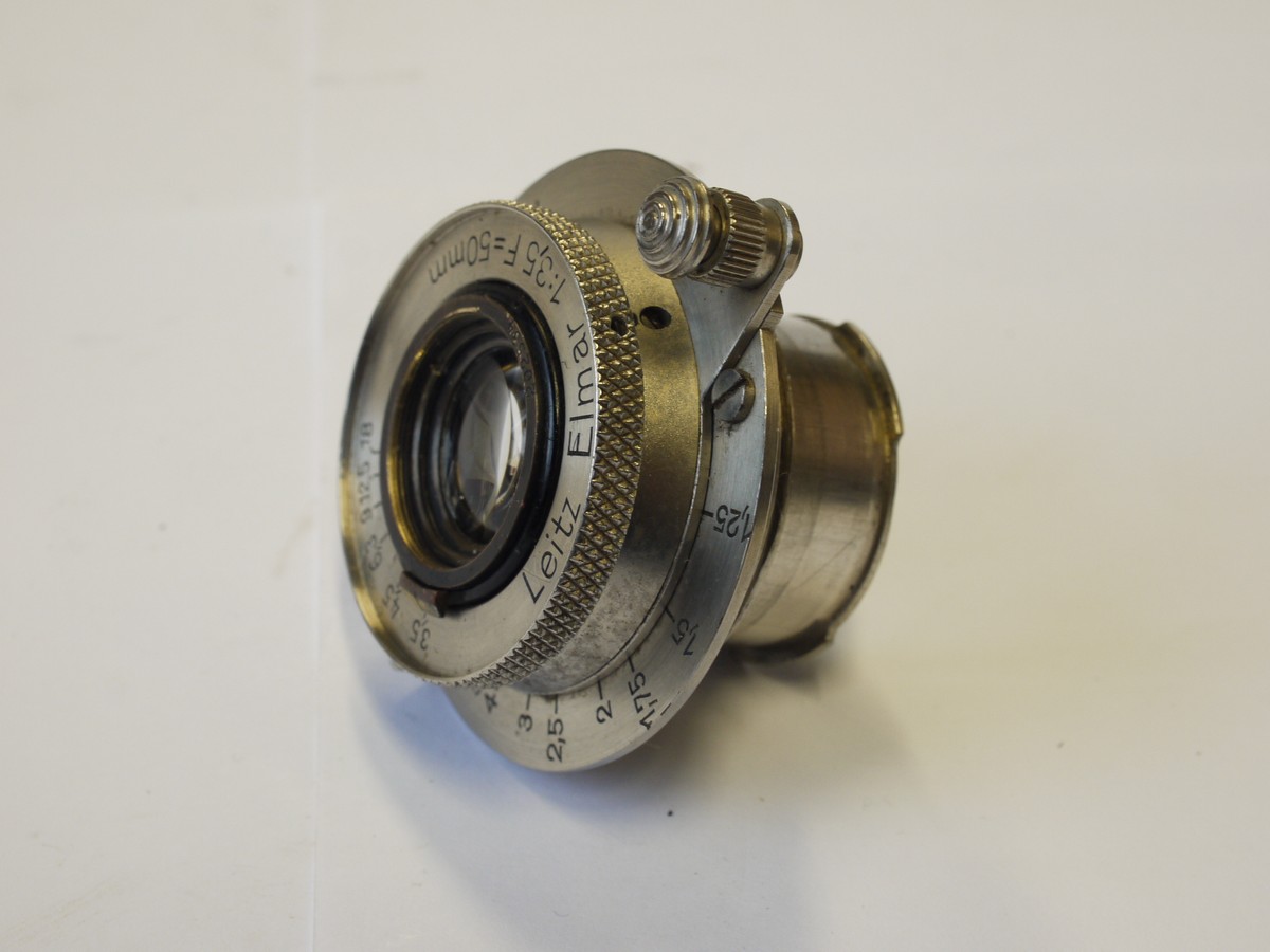 mwclassiccameras-20231103-81 Leitz 50mm f3.5 Elmar-L39 nickel collapsible lens, L39 Rangefinder coupled (No.202534)