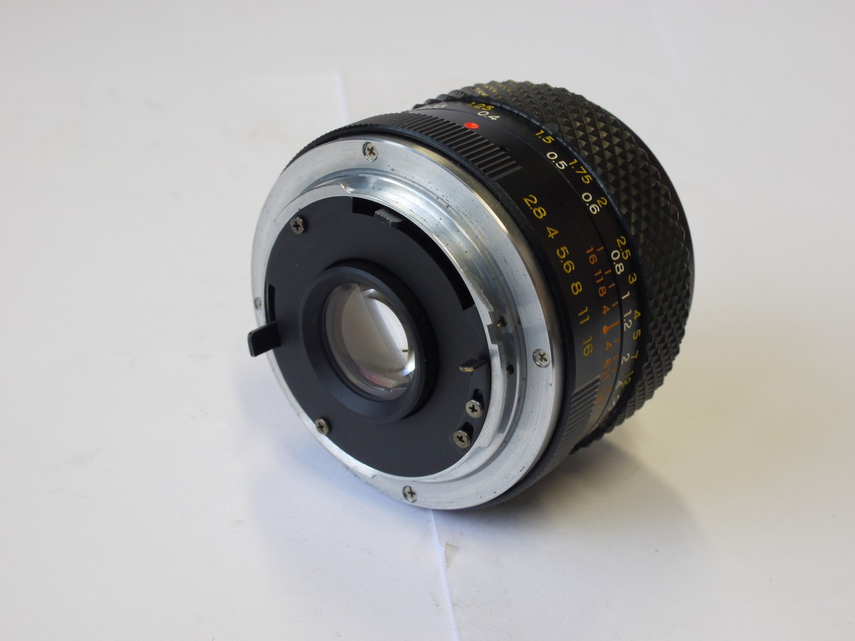 mwclassiccameras-20231110-116 Yashica 28mm f2.8 DSB manual focus manual focus Contax/Yashica mount lens + rear cap