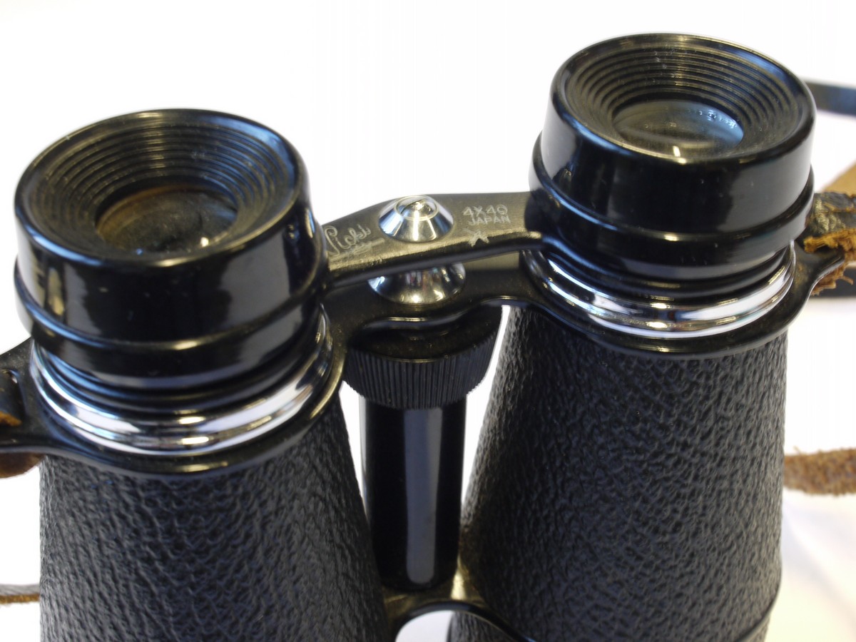 mwclassiccameras-20231110-165 Vicki 4x40 Japanese Opera glass/binoculars, black & chrome + strap & makers Box