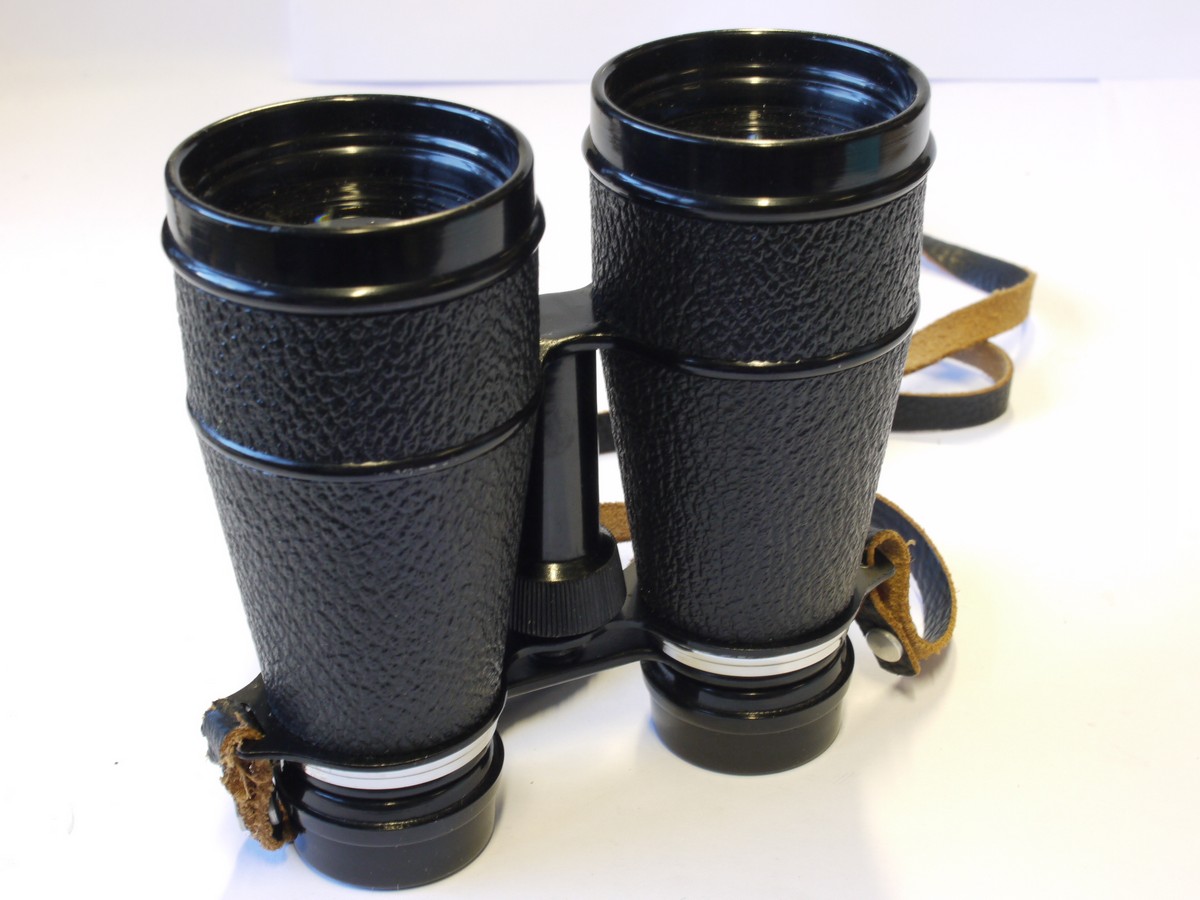 mwclassiccameras-20231110-166 Vicki 4x40 Japanese Opera glass/binoculars, black & chrome + strap & makers Box