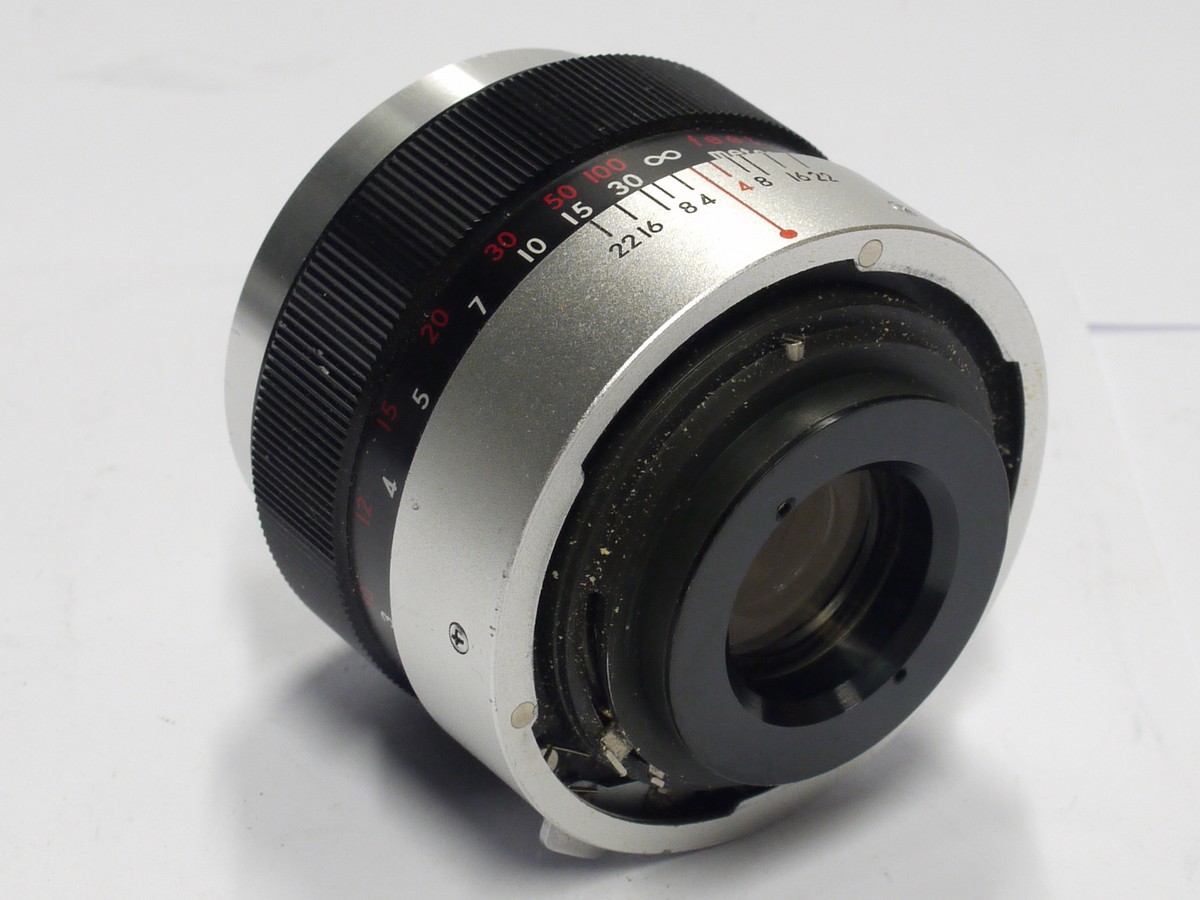 mwclassiccameras-20231110-446 Tokyo Kogaku Japan 100mm f4 UV Topcor lens for Unirex/Wink SLRs + Topcon rear cap & case