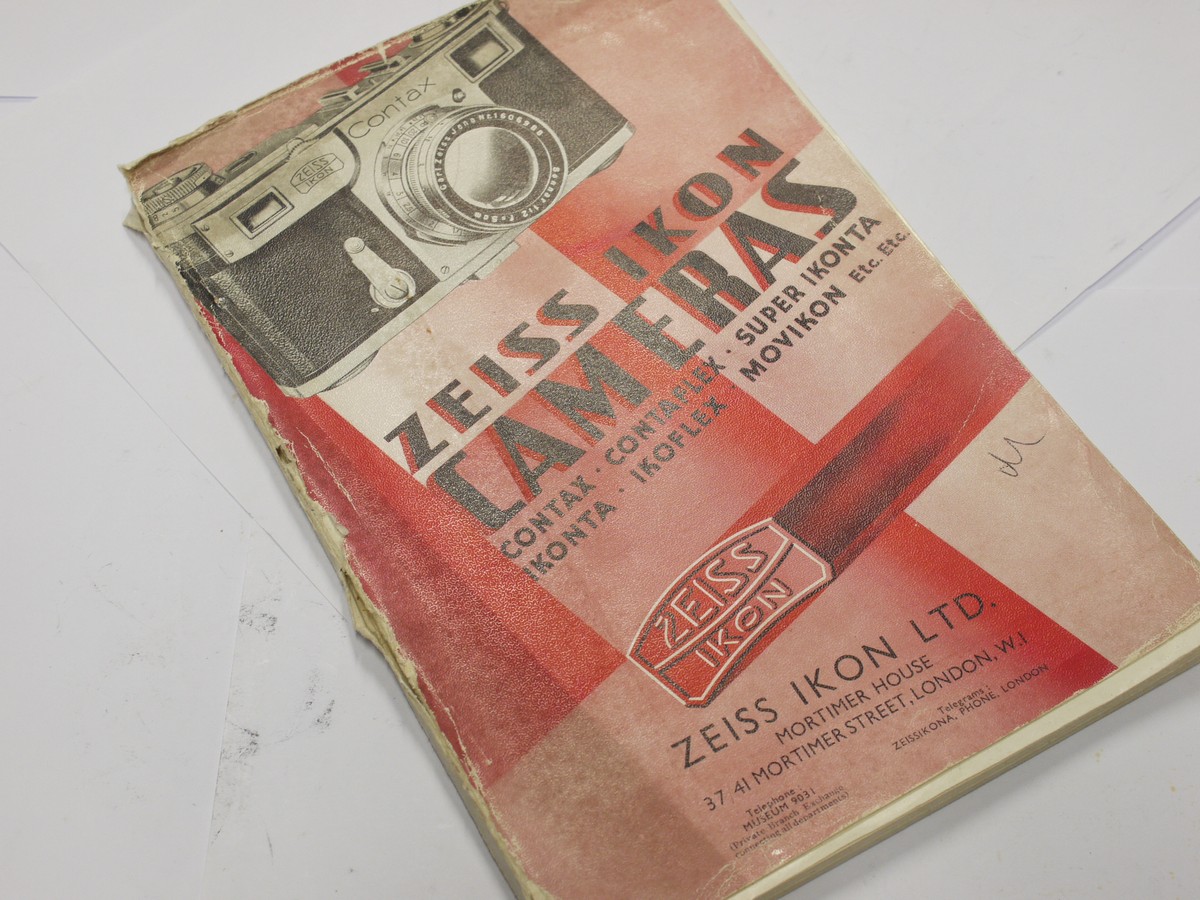 mwclassiccameras-20231110-526 Zeiss Ikon Cameras, Zeiss Ikon General Catalogue c1937. Softback. 112 pages in English