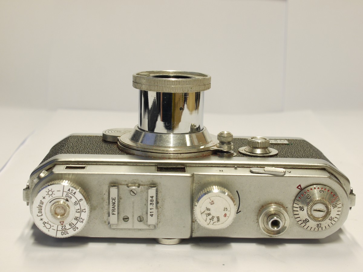 mwclassiccameras-20231117-266 Foca 3 Star Leica Copy (No.411384) + 5cm f3.5 Oplar screw mount lens (36mm thread mount)
