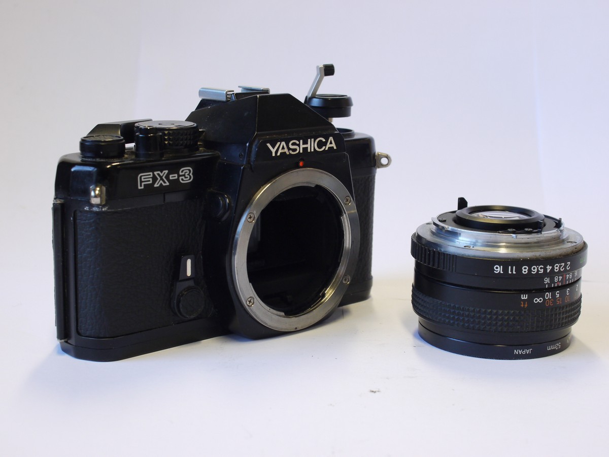 mwclassiccameras-20231124-110 Yashica FX-3 35mm SLR, black + Yashica 50mm f2 ML Contax/Yashica bayonet mount lens