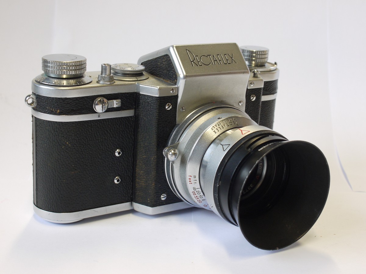 mwclassiccameras-20231124-49 Rectaflex Standard 1300 35mm SLR, chrome + Schneider 50mm f2 Xenon interchangeabe lens & ASVOP adjustable metal lens hood