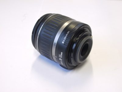 Canon EFS 18-55mm f3.5-5.6 II zoom lens + Canon front cap