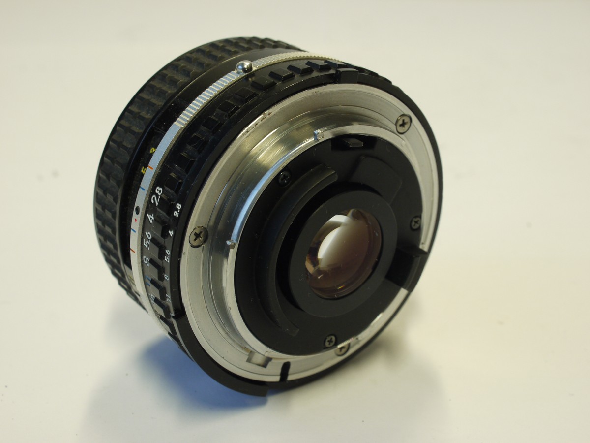 mwclassiccameras-20240112-176 Nikon Series E 28mm f2.8 manual focus AIS mount lens + Nikon front cap