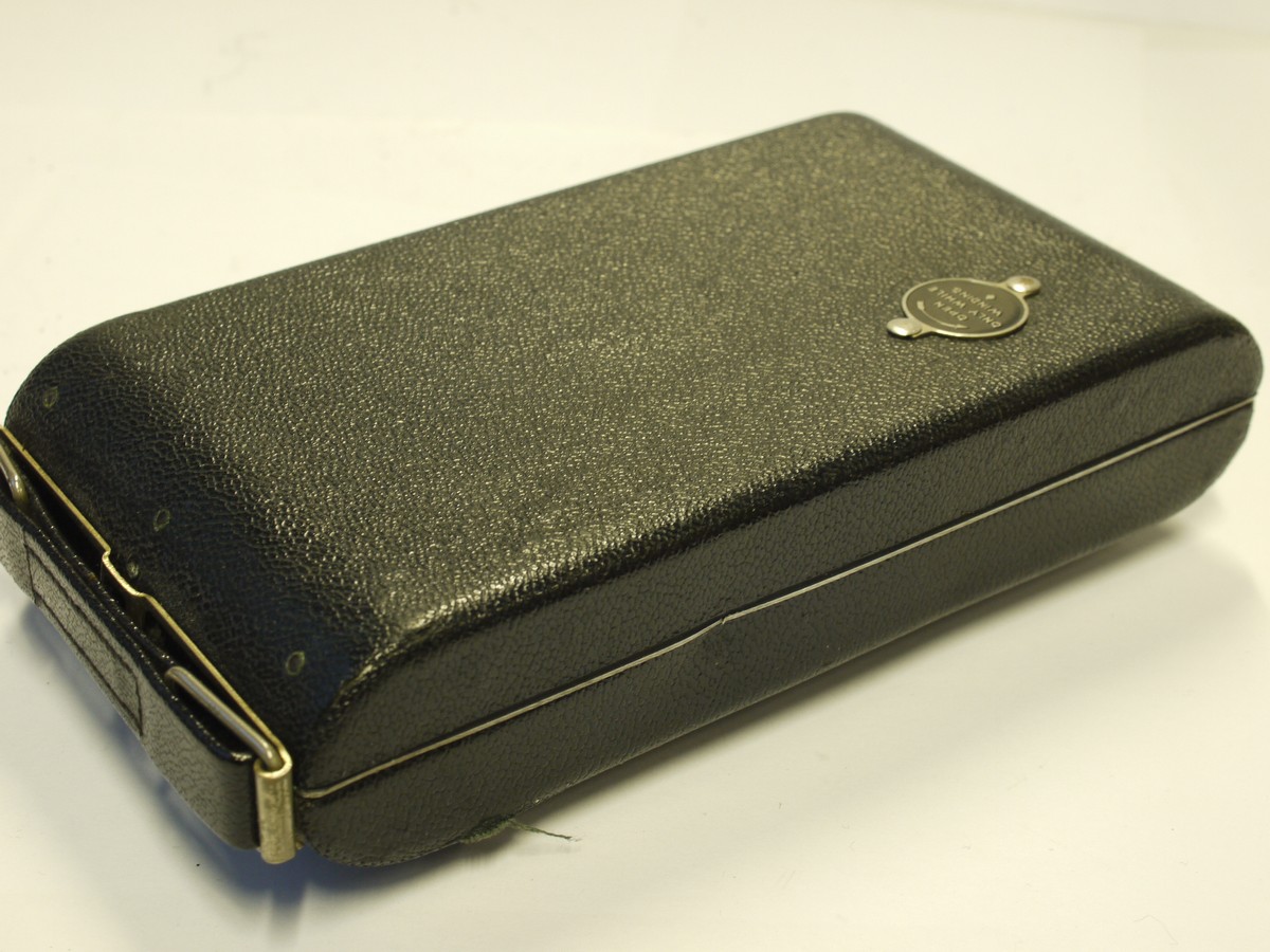 mwclassiccameras-20240112-244 Kodak Jiffy Six-20 6x9 folding camert with Art-Deco front & Twindar lens