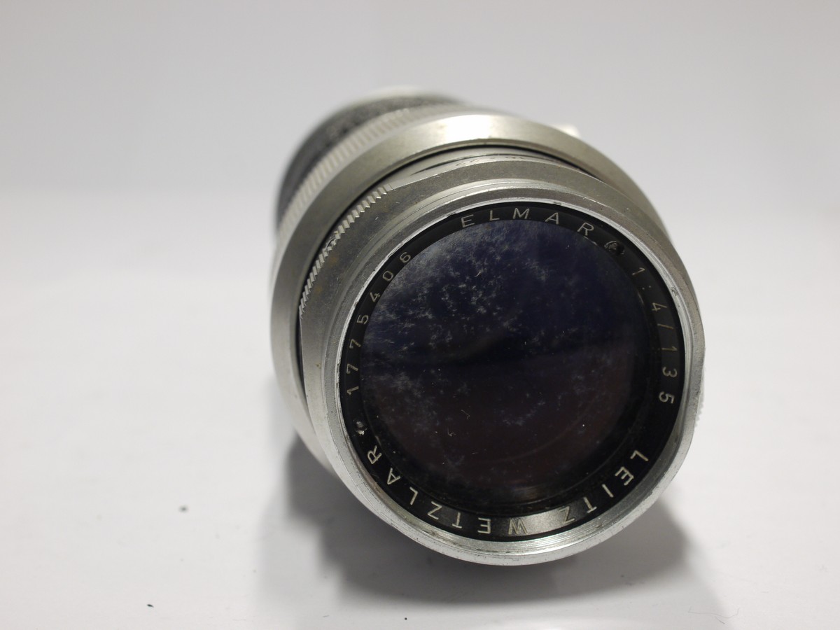 mwclassiccameras-20240112-293 Leitz Wetzlar 135mm f4 Elmar-M chrome with vulcanite covering (No.1775406)