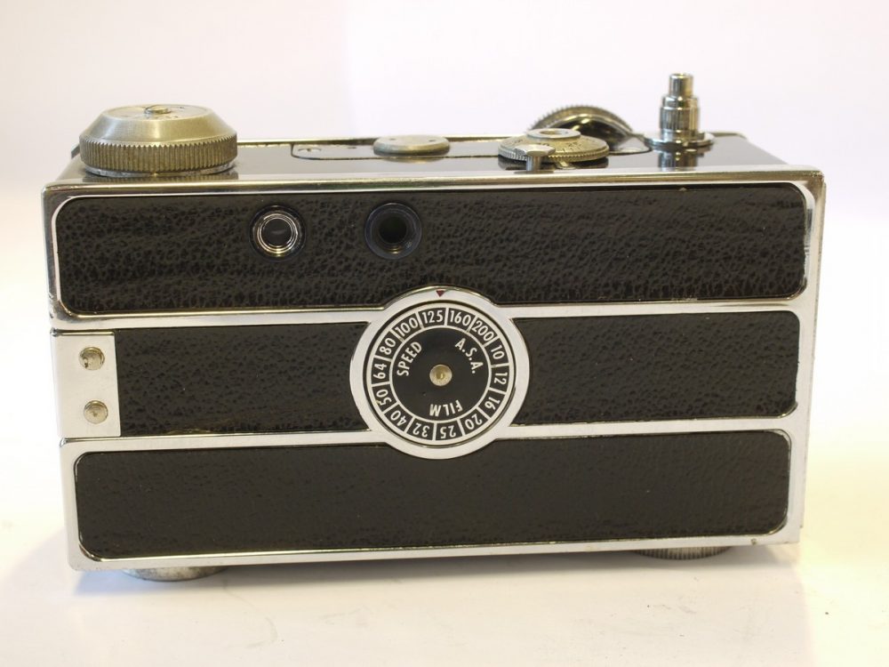 Argus C2 “Brick” 35mm coupled rangefinder camera with 50mm f3.5 Cintar ...