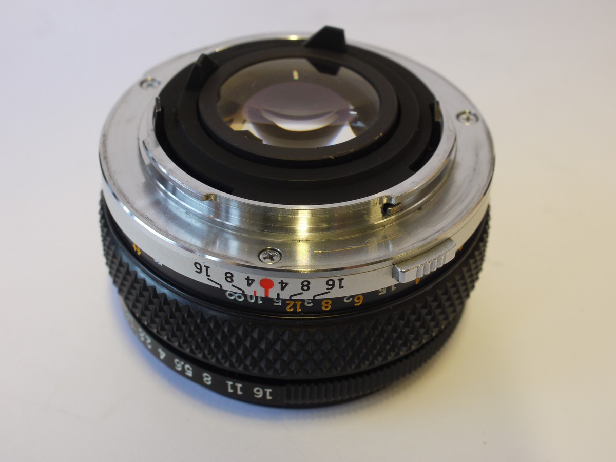 mwclassiccameras-202400202-123 Olympus 50mm f1.8 Zuiko MC Auto-S manual gocvus OM mount lens