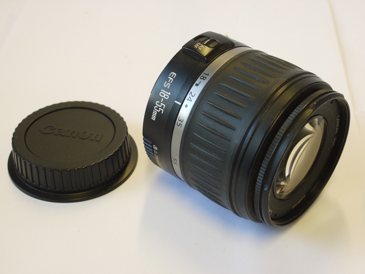 mwclassiccameras-20240216-303 Canon EFS 18-55mm f3.5-5.6 II Zoom + Canon rear cap