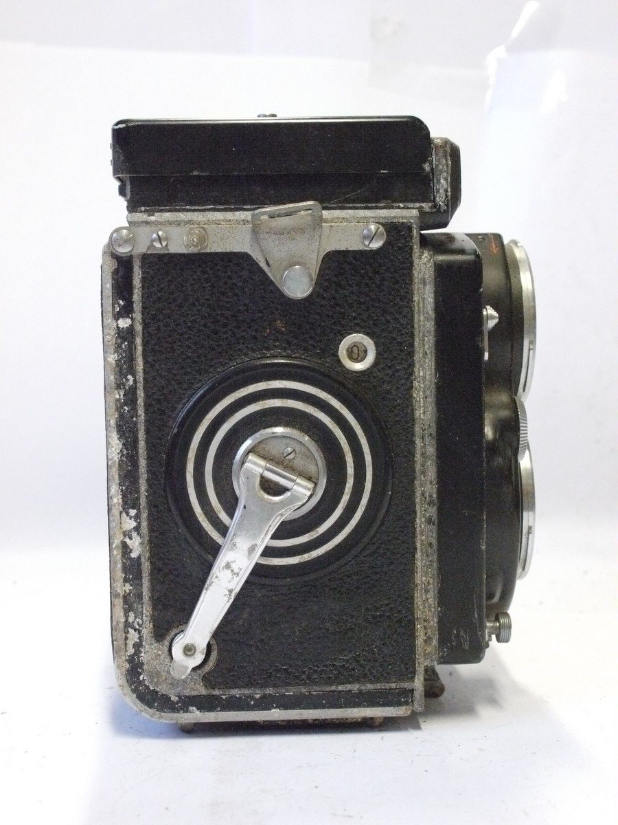 mwclassiccameras-20240223-203 Rolleiflex 2.8A TLR (No.1204459) c1954-56 with Zeiss-Opton 80mm f2.8 Tessar lens in Synchro Compur shutter. NEEDS RPAIR/FOR SPARE PARTS. UNCOMMON MODEL, 1st Rolleifex with f2.8 lens