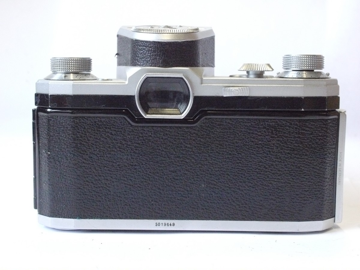 mwclassiccameras-20240223-9 Contax E 35mm SLR, selenium metered + Jena 50mm f2.8 T coated all chrome M42 screw mount lens. UNCOMMON CAMERA, SMALL PRODUCTION