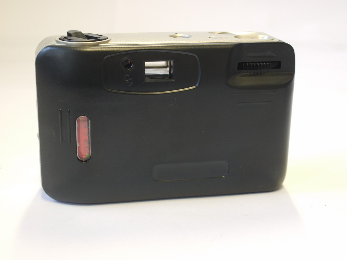 mwclassiccameras-20240315-126 Barclaycard 35mm Compact AF Camera, Silver Coloured, with 29mm Aspherical Lens + case